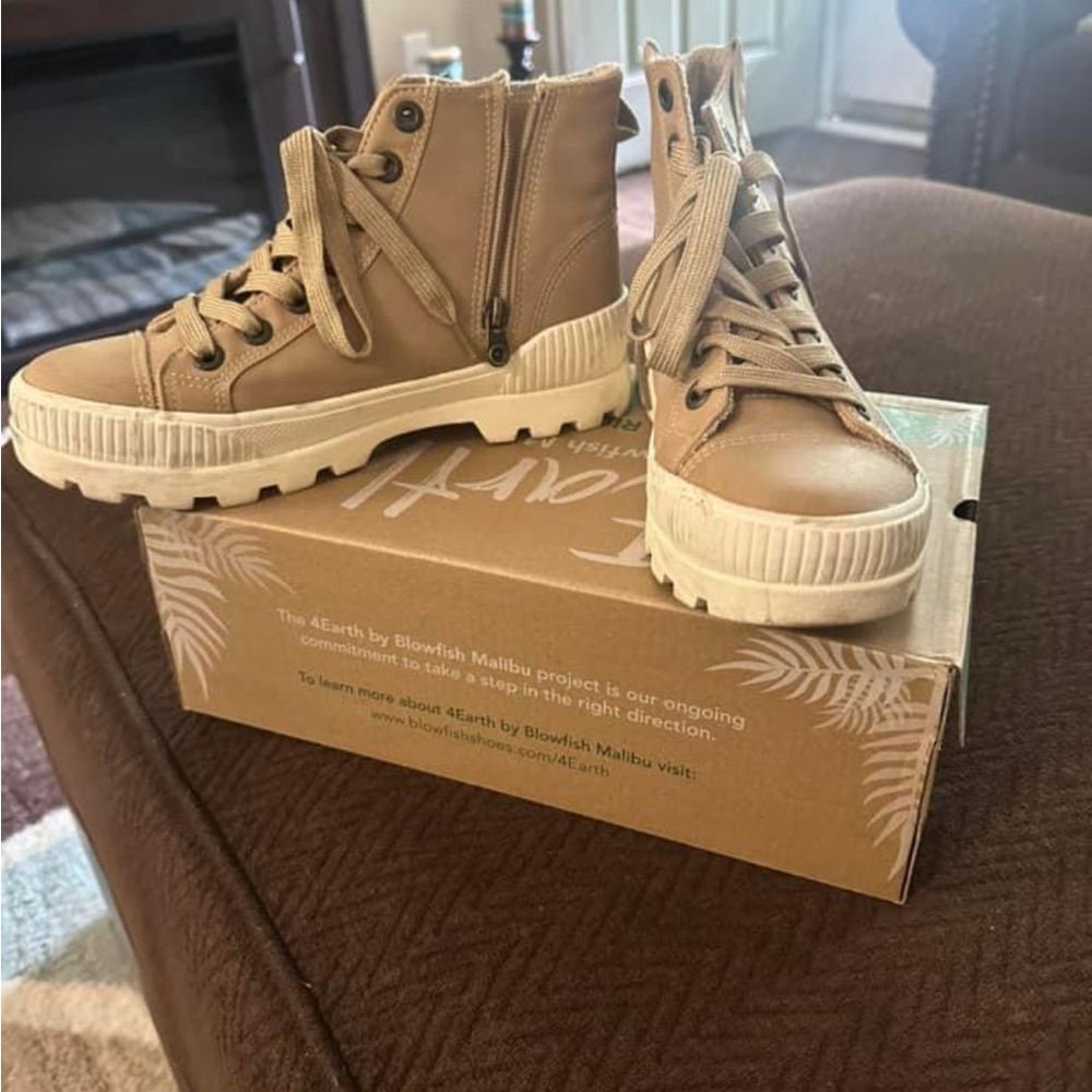 Blowfish booties only worn once like new perfect condition